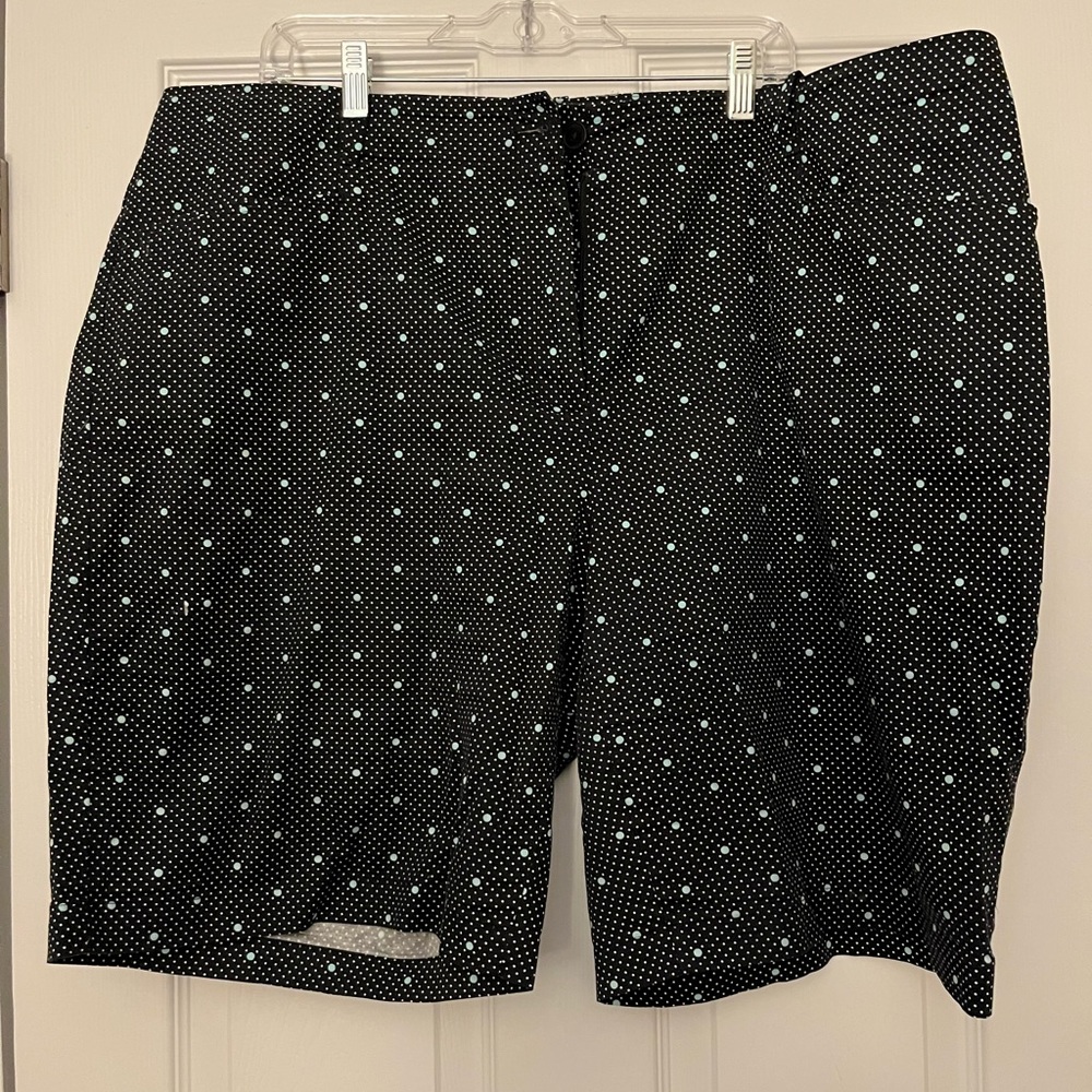 Talbots, 22W, Black with teal dot shorts